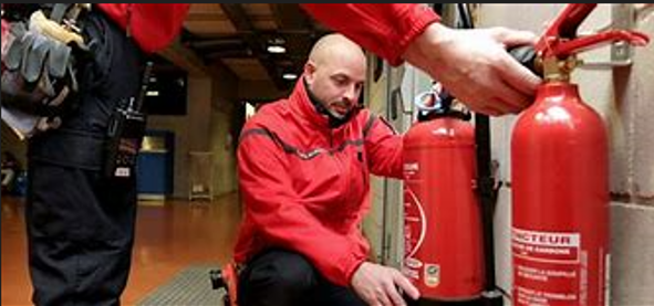 Trouver une formation qualifiante assistant de direction Baillif 97123